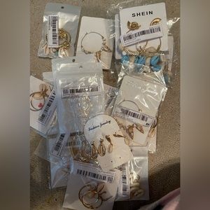 Reseller "Free Gift" Gold Tone and Turquoise Earrings Set W/ "Free Item" Sticker